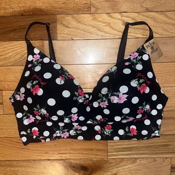 PINK Victoria's Secret Other - NWT Pink by Victoria’s Secret padded bralette. Large. Adjustable straps.